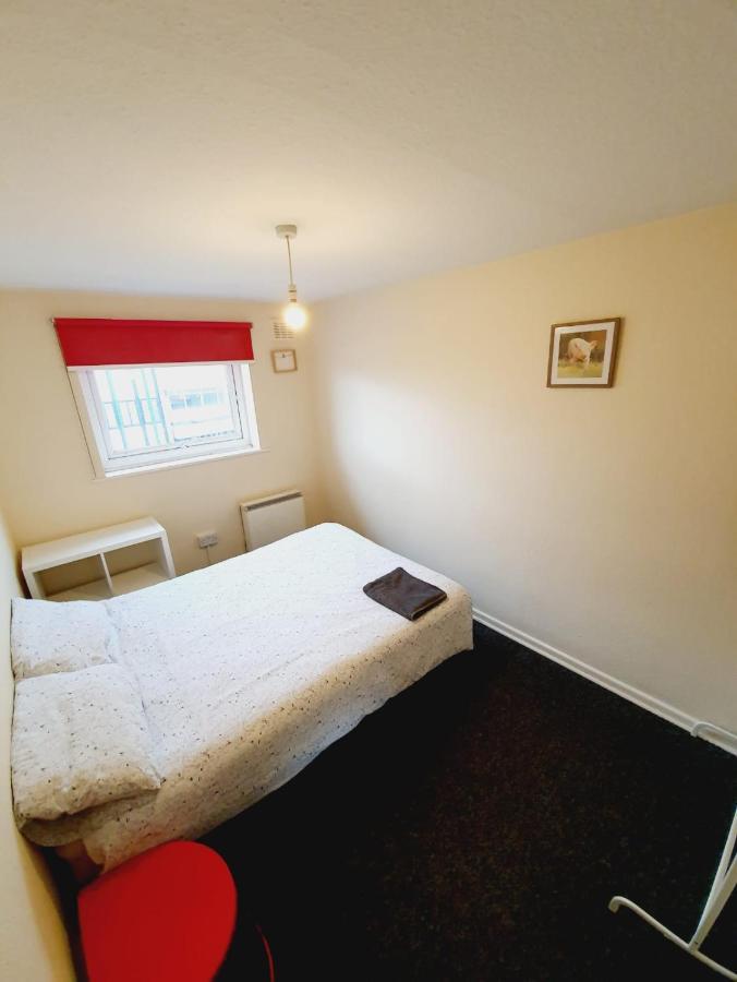Apartment Town Centre 3 Bedroom Rayleigh