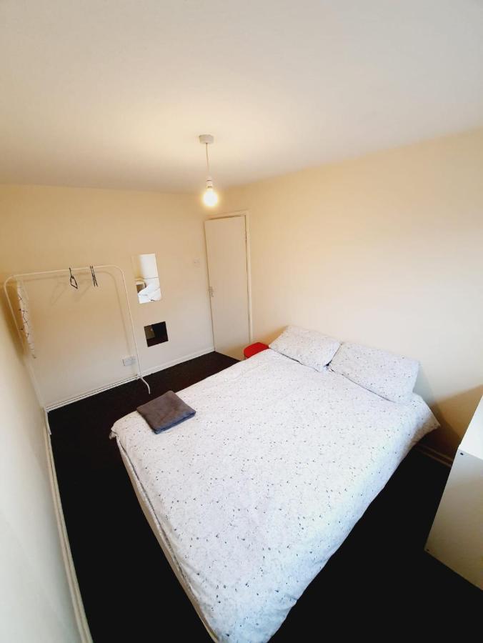 Town Centre 3 Bedroom *