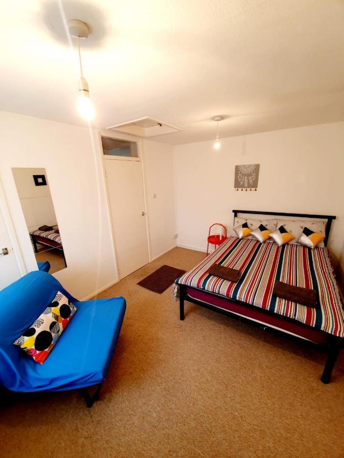 Town Centre 2 Bedroom *